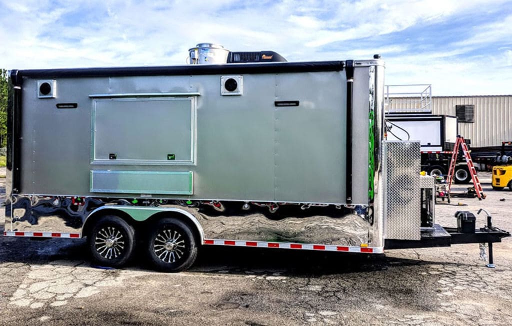 2025 Southern Dimensions Arizona Beige Full Food Trailer (SDG-206) - Image 2